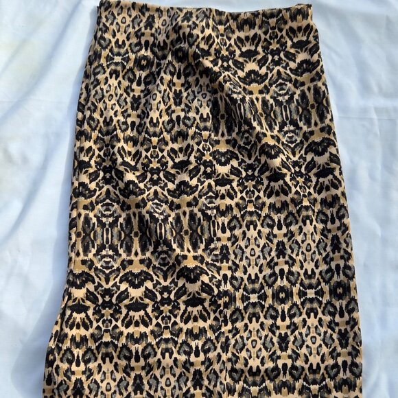 New York & Co Womens Leopard Print Skirt Size 8 STRETCH - Picture 7 of 7